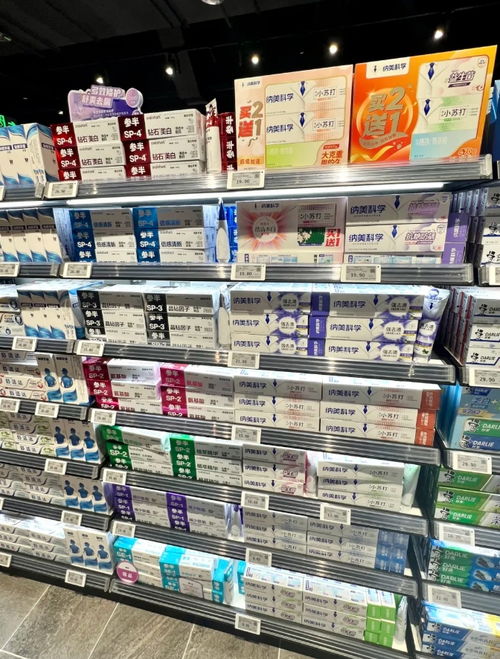 探訪胖東來(lái) 解碼零售頂流背后的“人本美學(xué)”對(duì)美妝與日用百貨的啟示